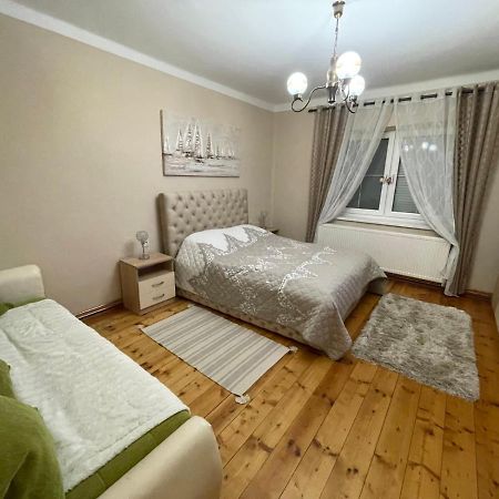 Kristalo Apartman Subotica Ngoại thất bức ảnh